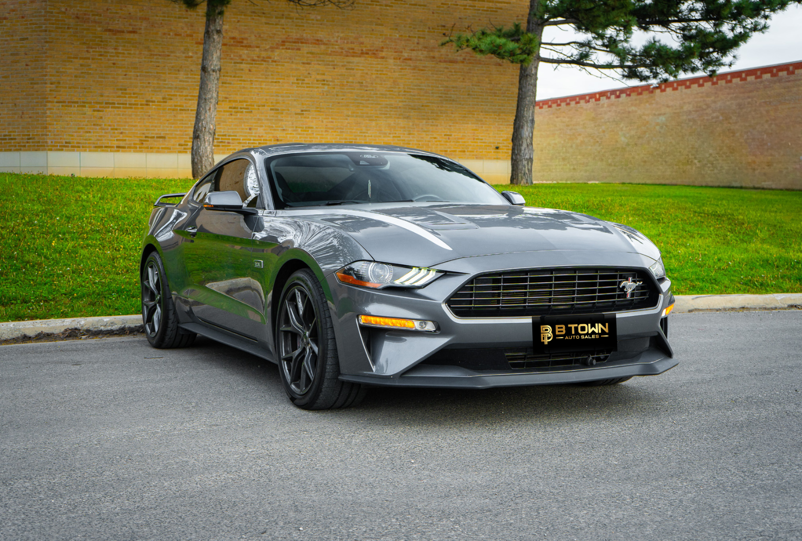 2021 Ford Mustang EcoBoost Premium-2