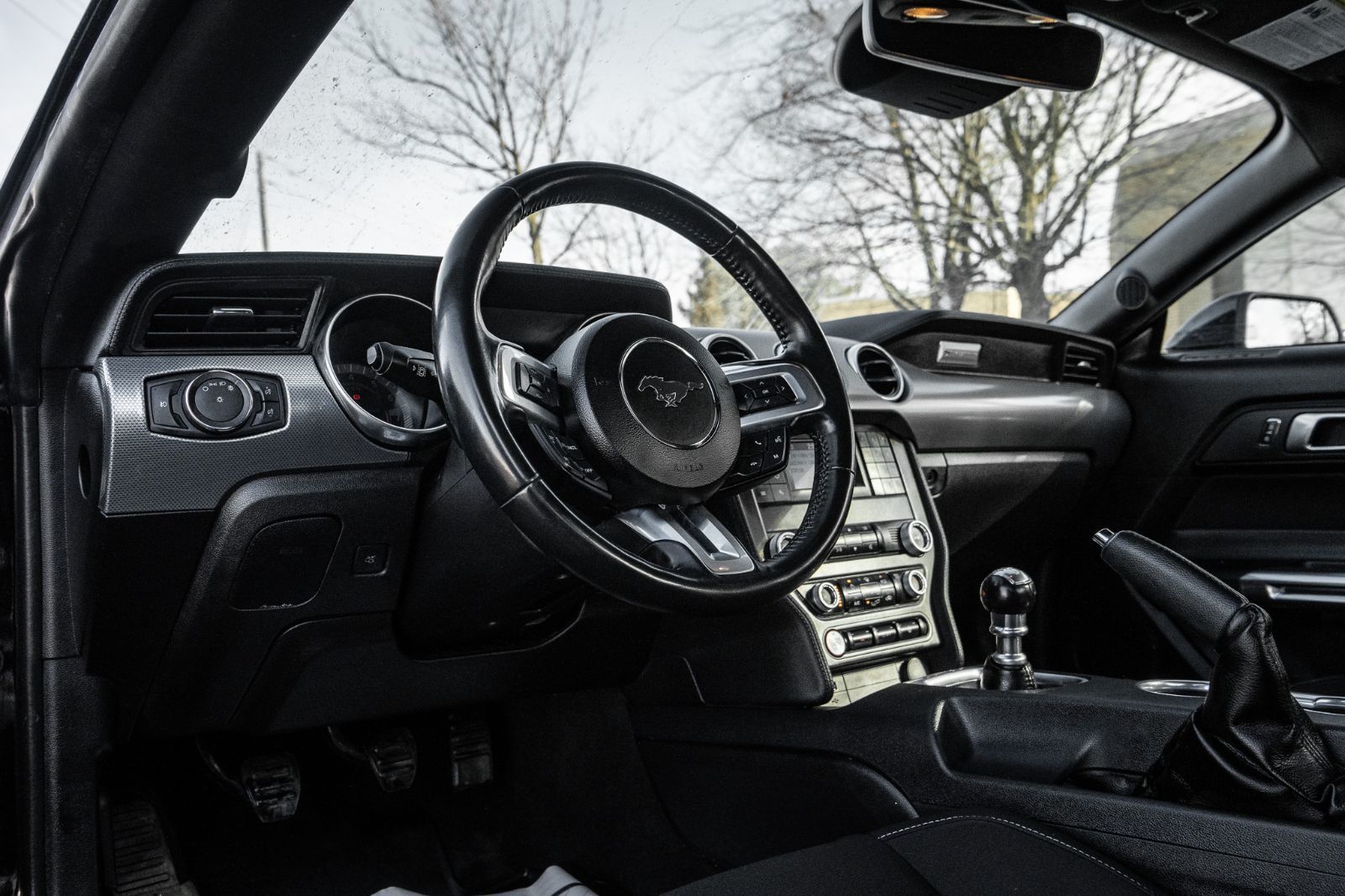 2022 Ford Mustang GT-18