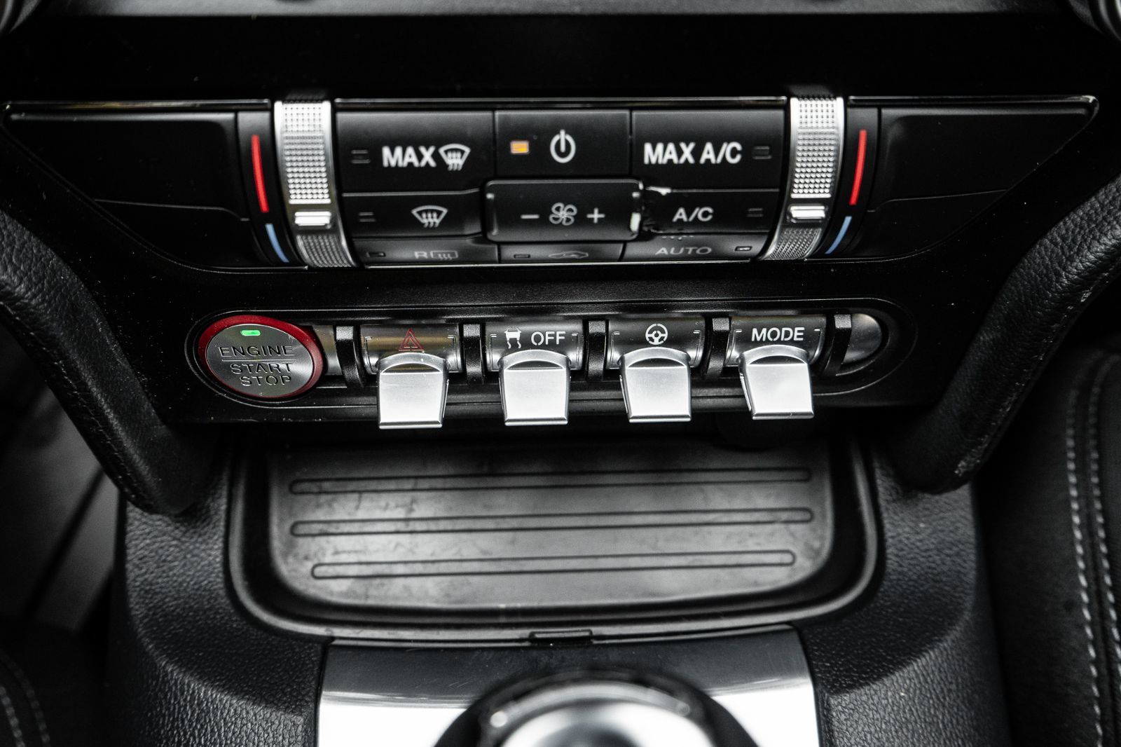 2022 Ford Mustang GT-14