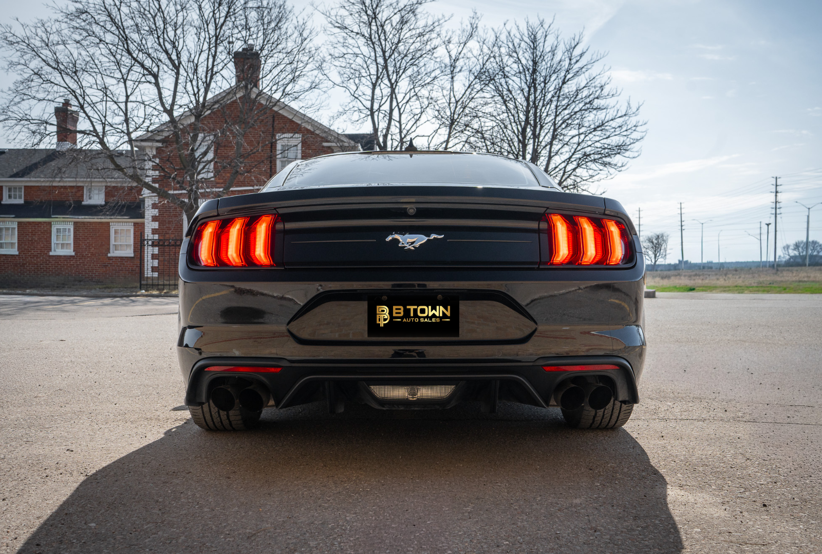 2023 Ford Mustang Ecoboost-6