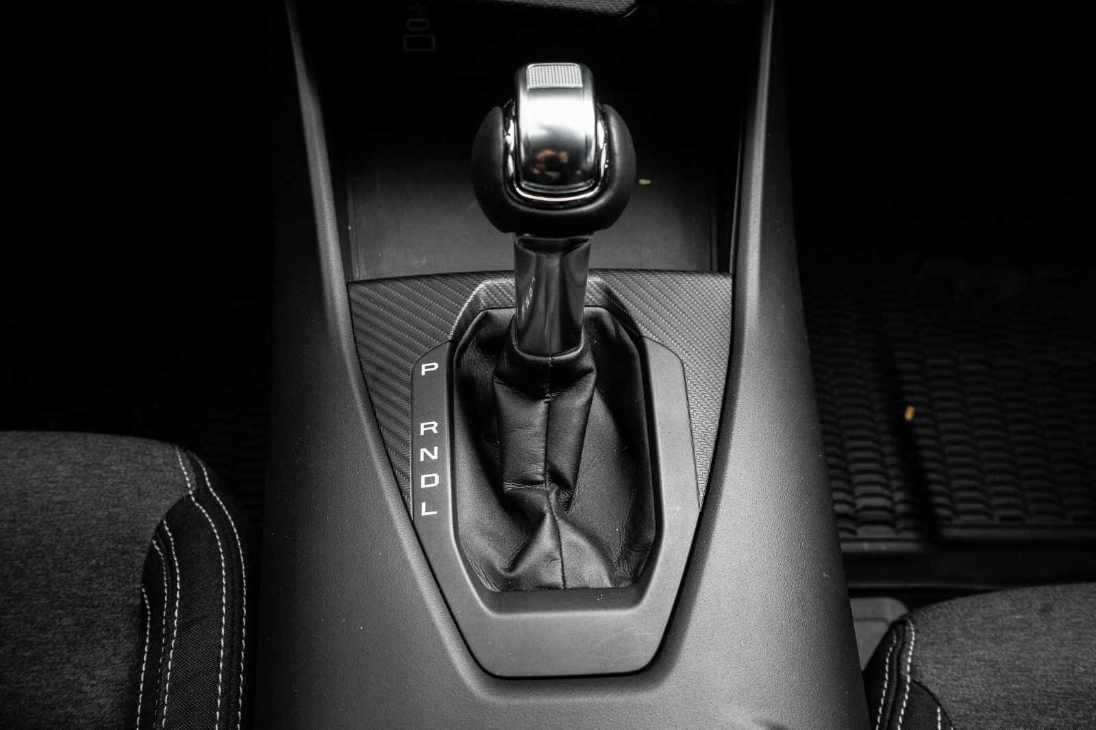 2024 Ford Mustang Ecoboost-14