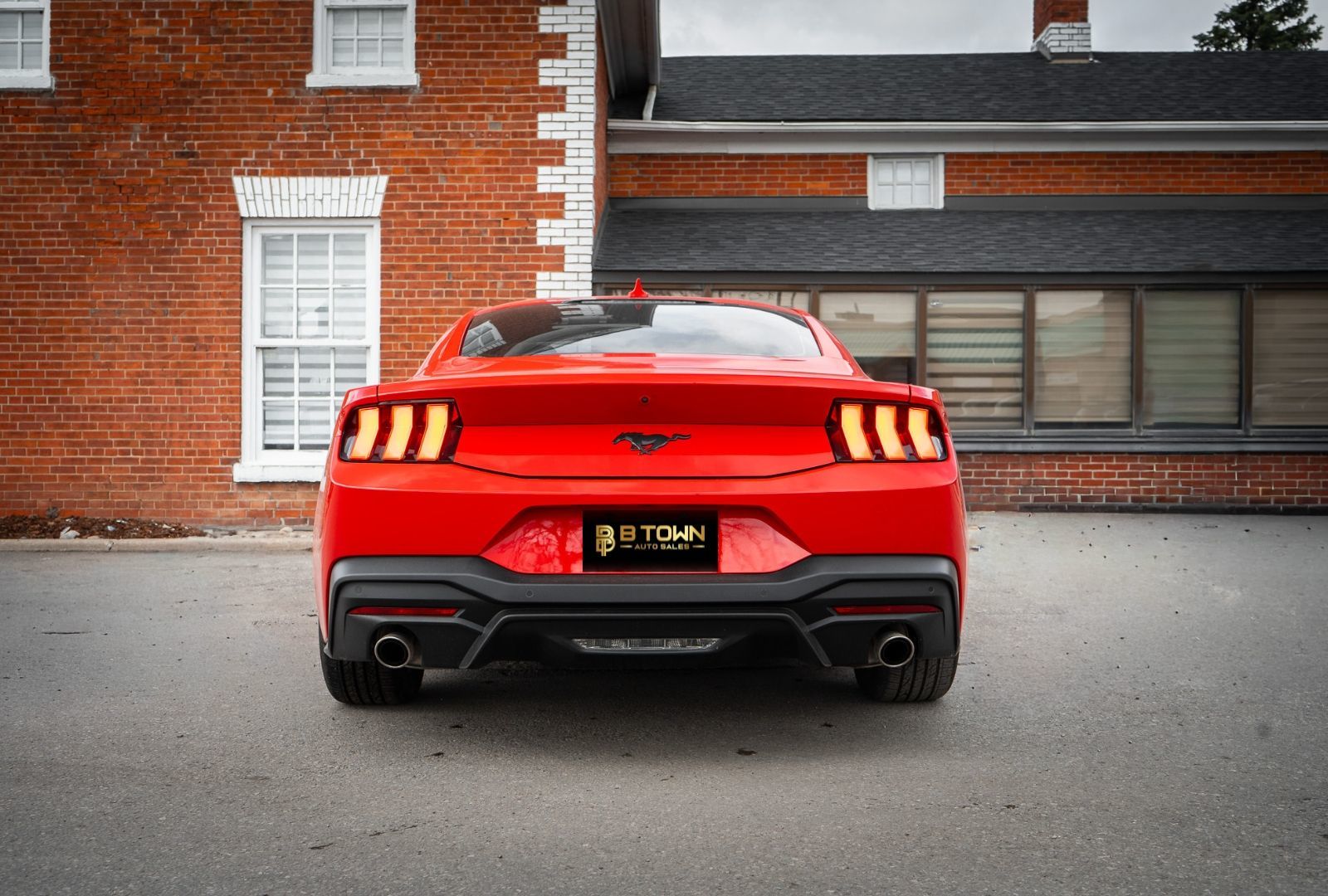 2024 Ford Mustang Ecoboost-6