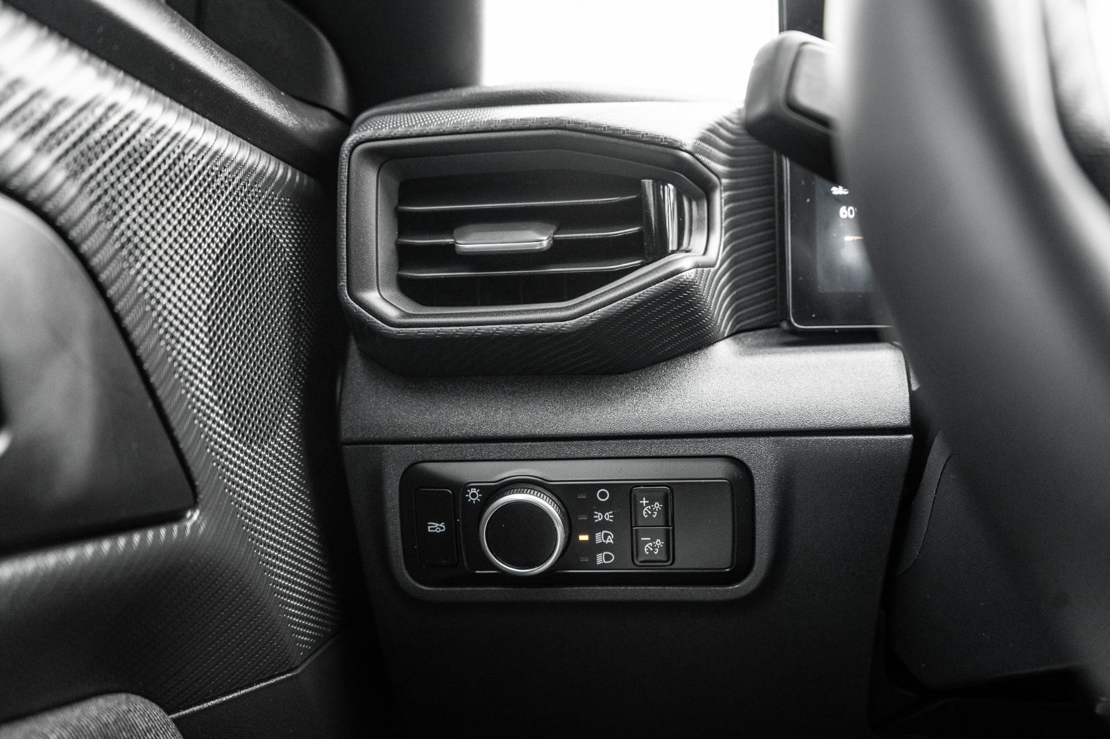 2024 Ford Mustang Ecoboost-17