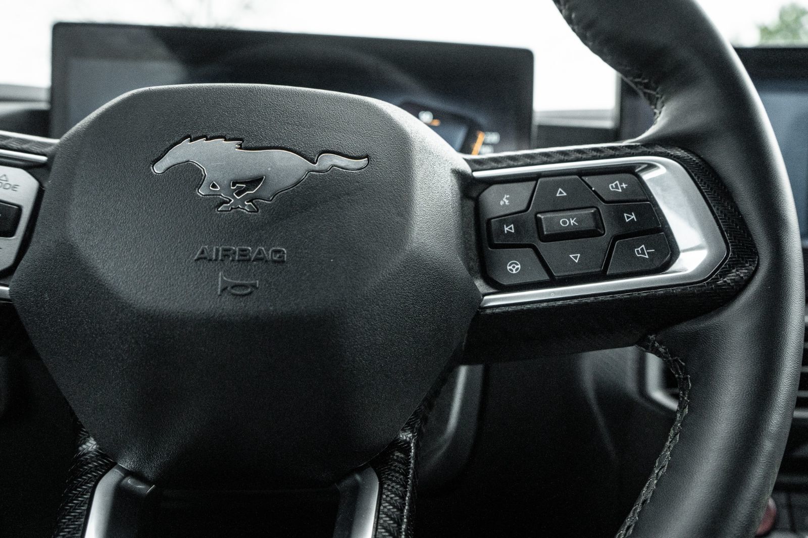 2024 Ford Mustang Ecoboost-8