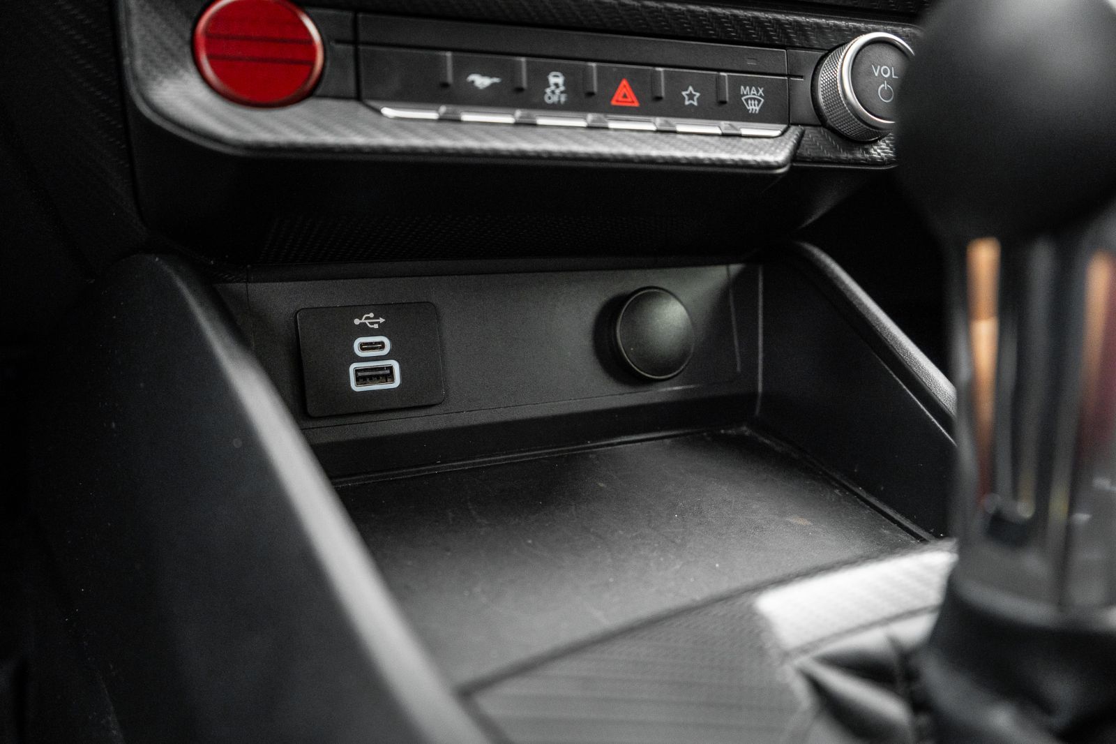 2024 Ford Mustang GT-14