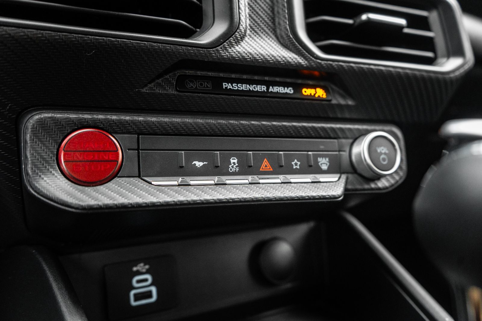 2024 Ford Mustang GT-13