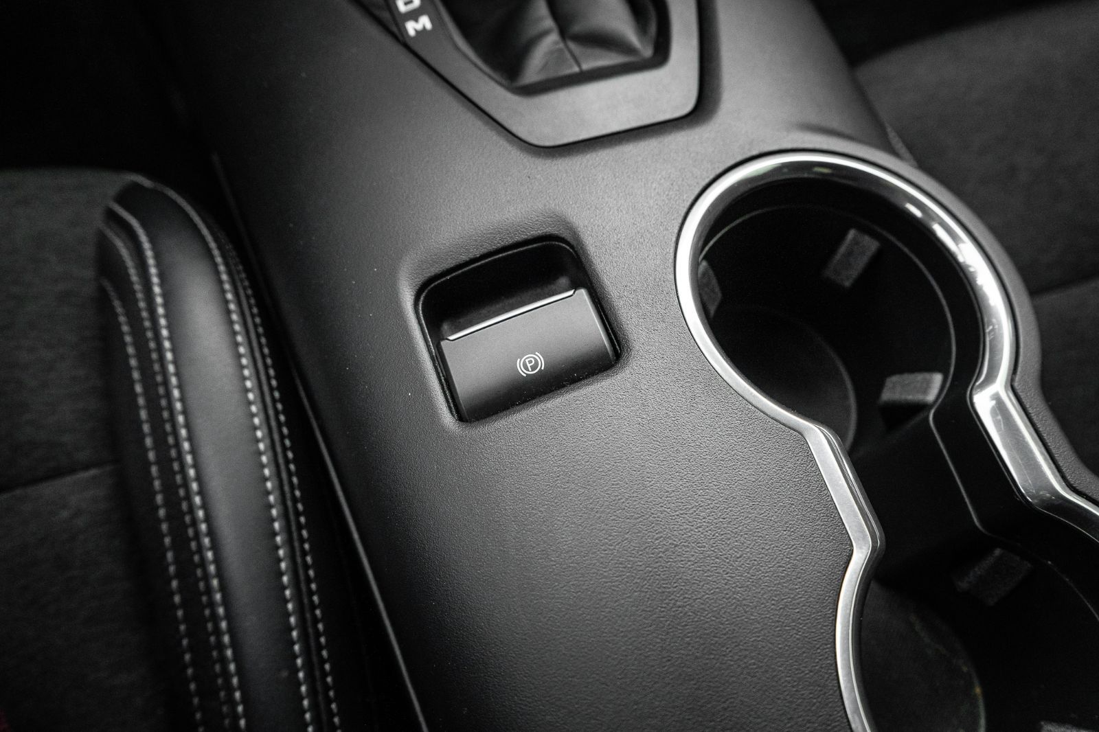 2024 Ford Mustang GT-16