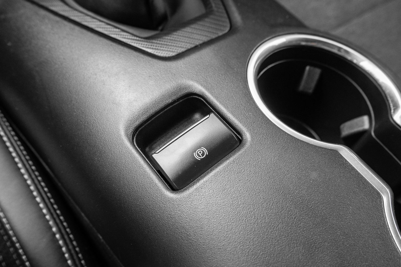 2025 Ford Mustang GT MANUAL-16