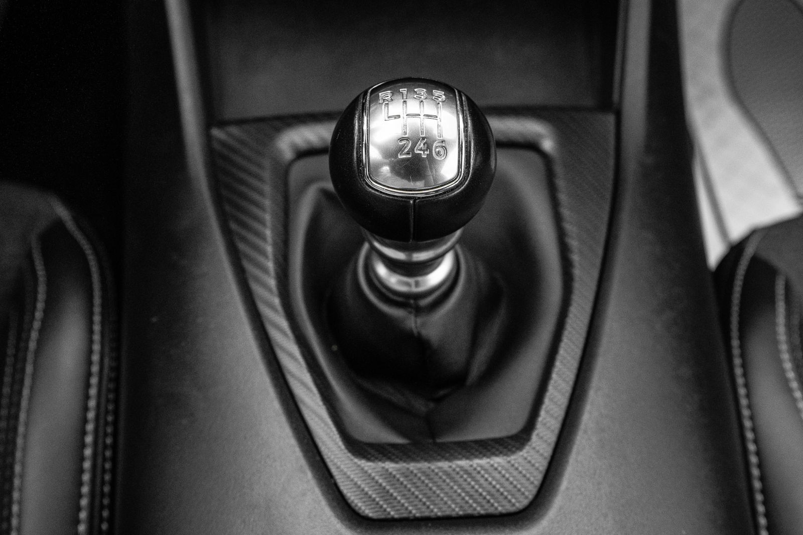 2025 Ford Mustang GT MANUAL-15