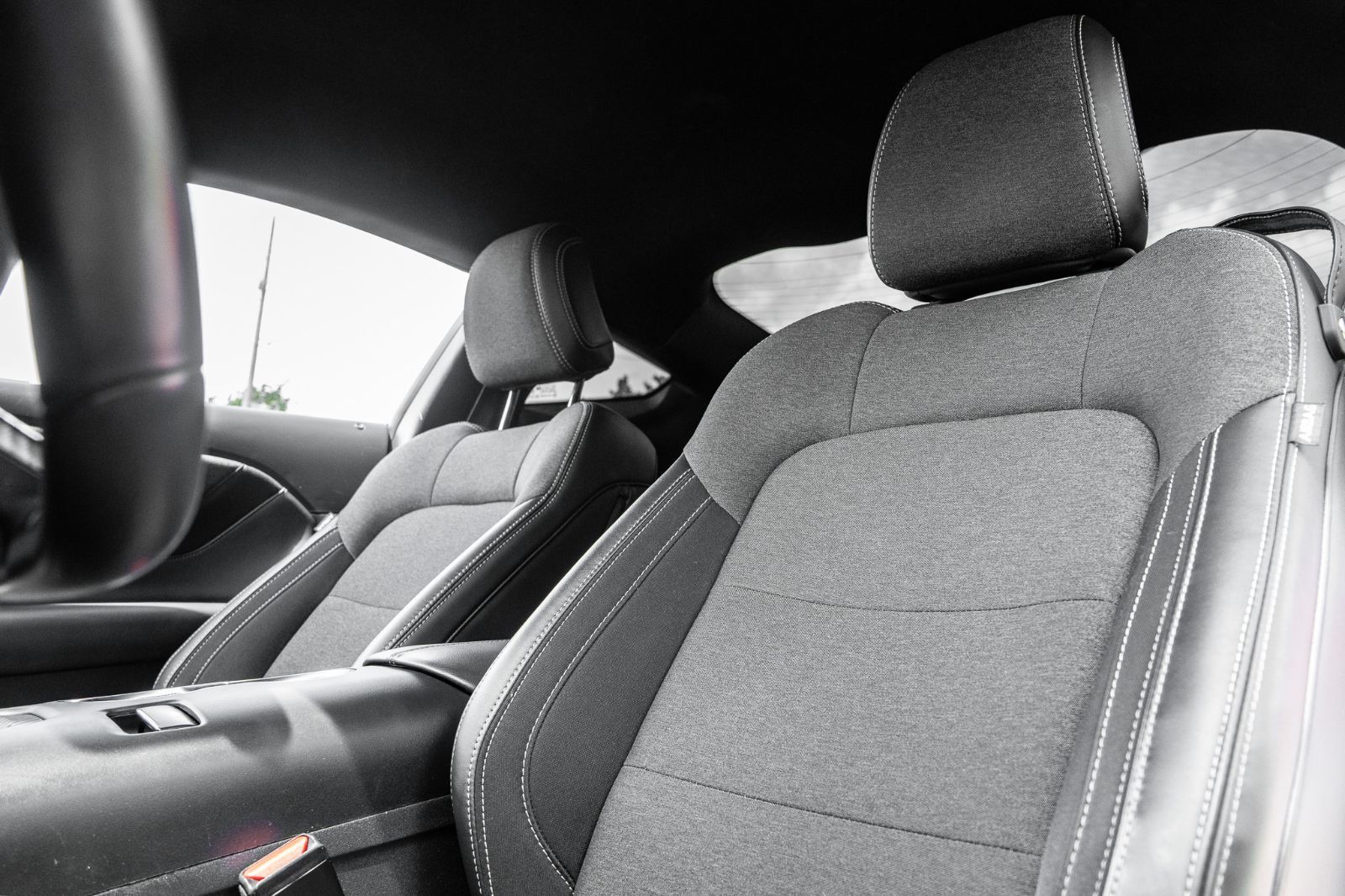 2025 Ford Mustang GT MANUAL-21