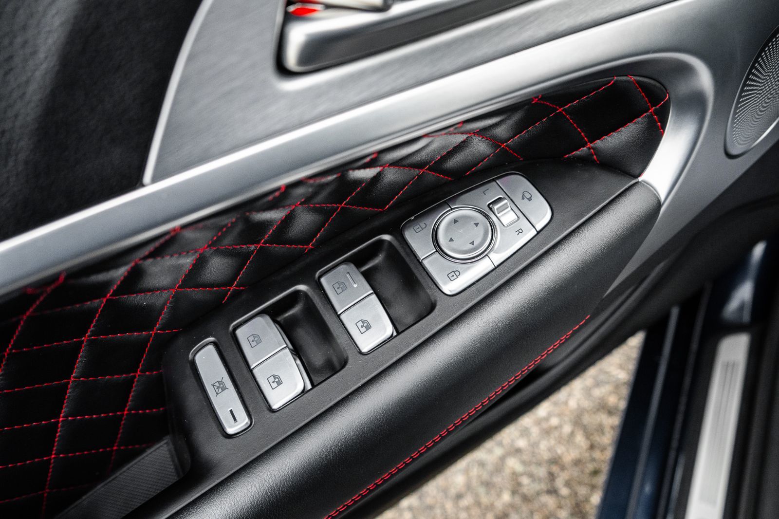 2021 GENESIS G70 3.3T Sport-22