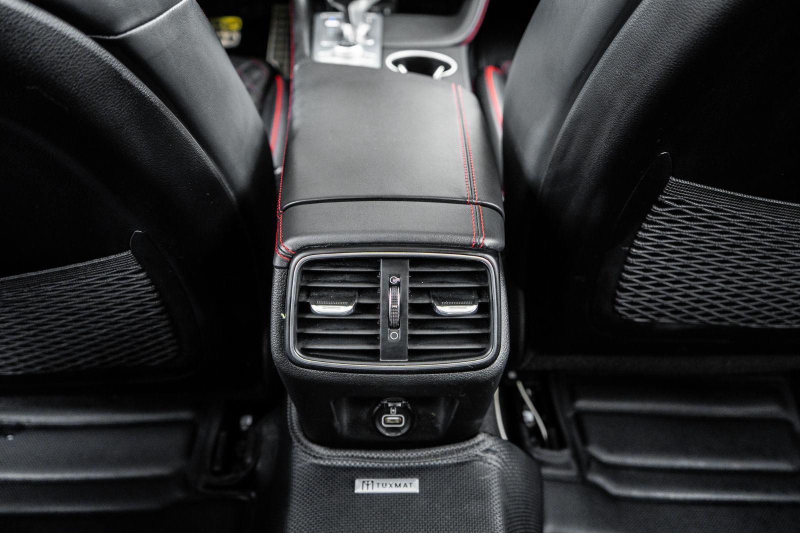 2021 GENESIS G70 3.3T Sport-32