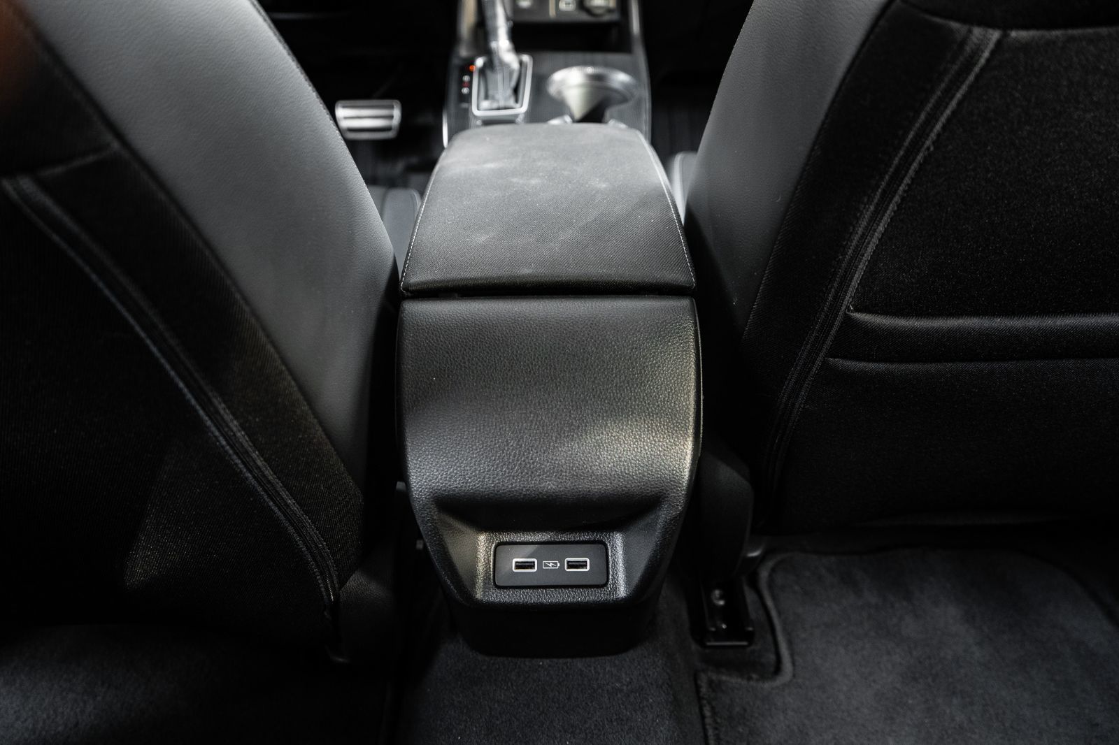 2024 Honda Civic Hatchback Sport-26