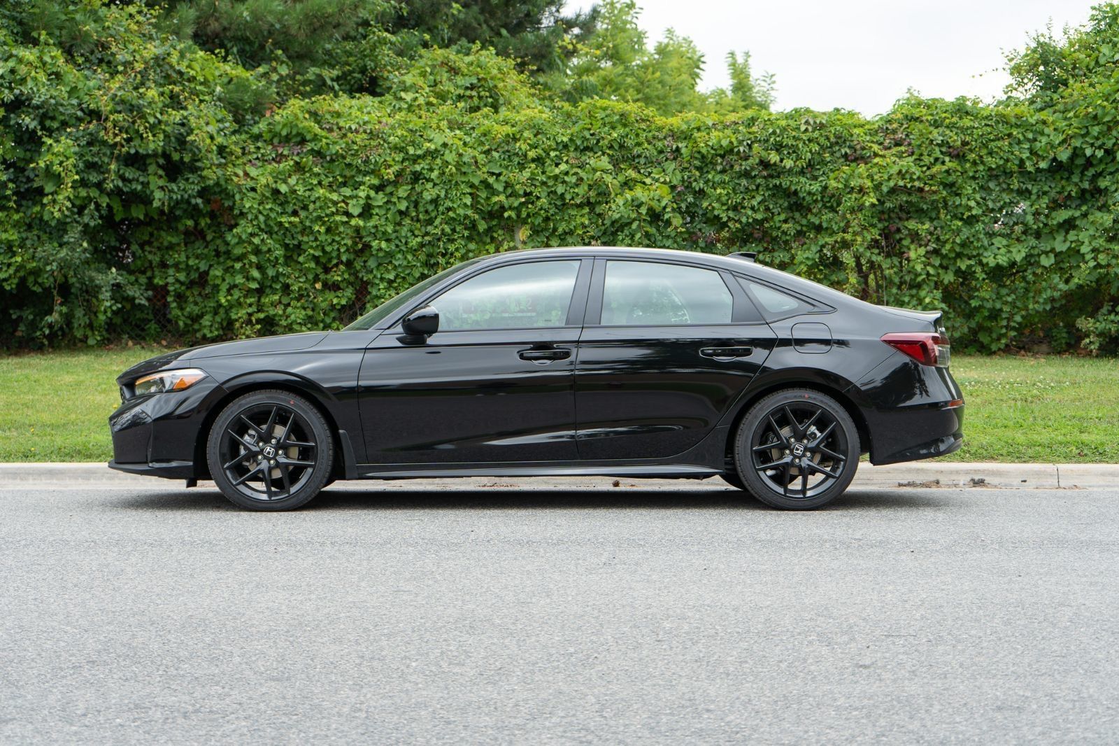 2025 Honda Civic Sedan Hybrid Sport-4