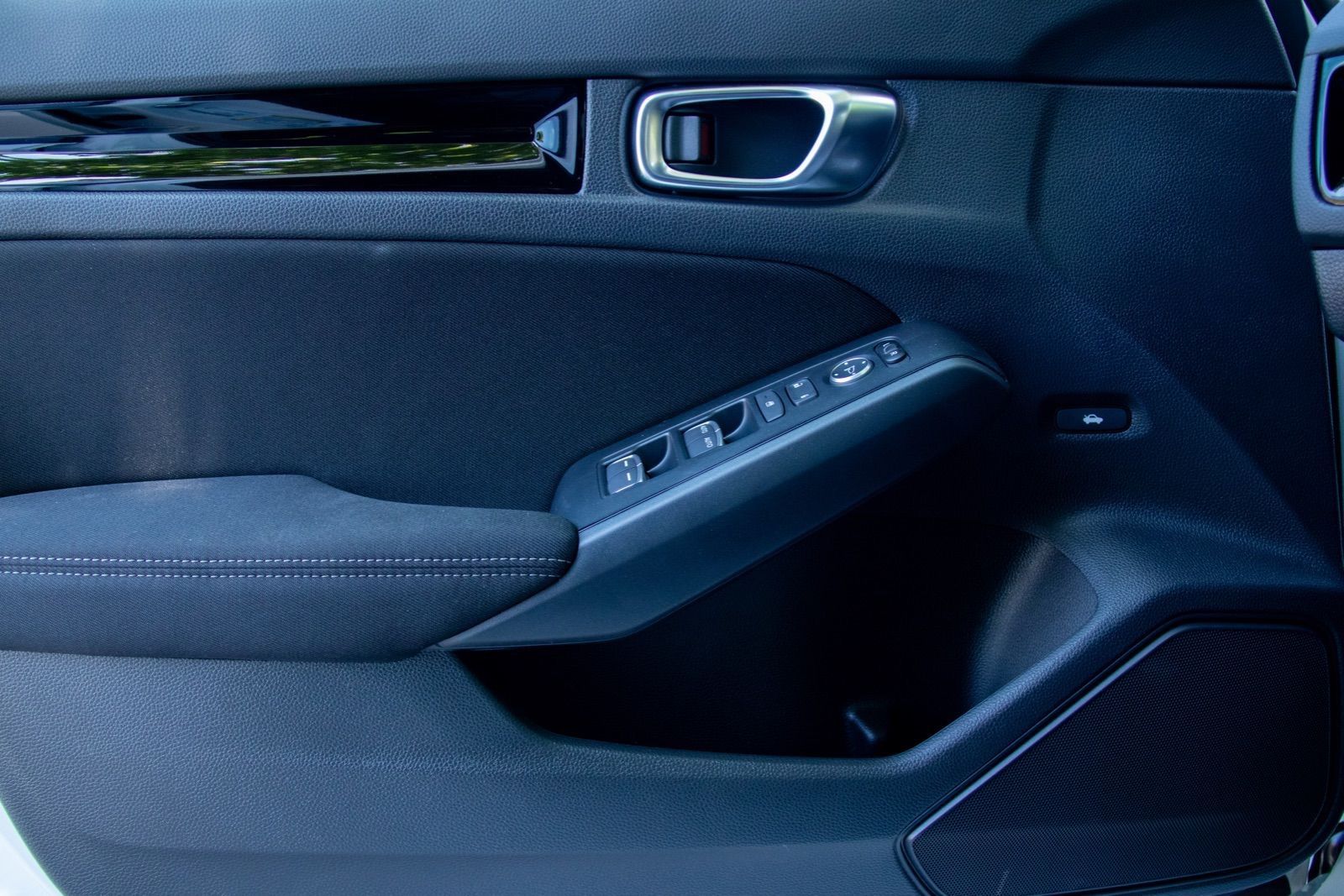 2025 Honda Civic Sedan Hybrid Sport-14
