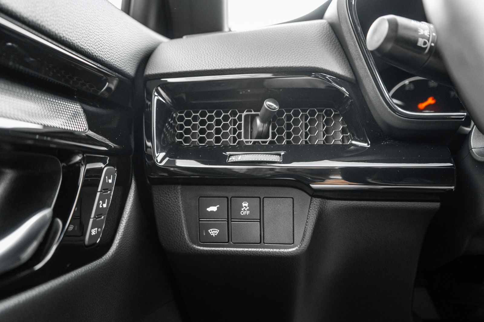 2024 Honda CR-V Hybrid Touring-20