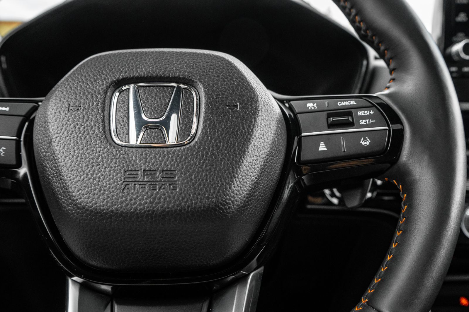2024 Honda CR-V Hybrid Touring-12