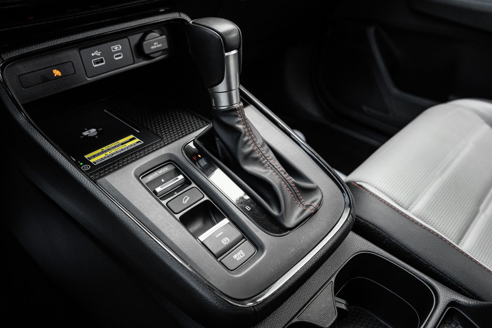 2025 Honda CR-V Hybrid Sport Touring-18