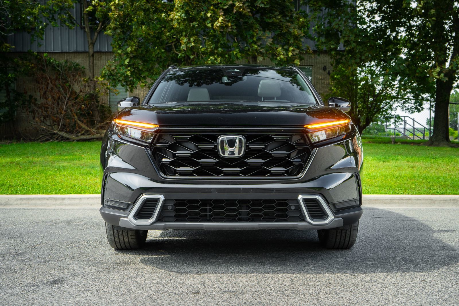 2025 Honda CR-V Hybrid Sport Touring-1