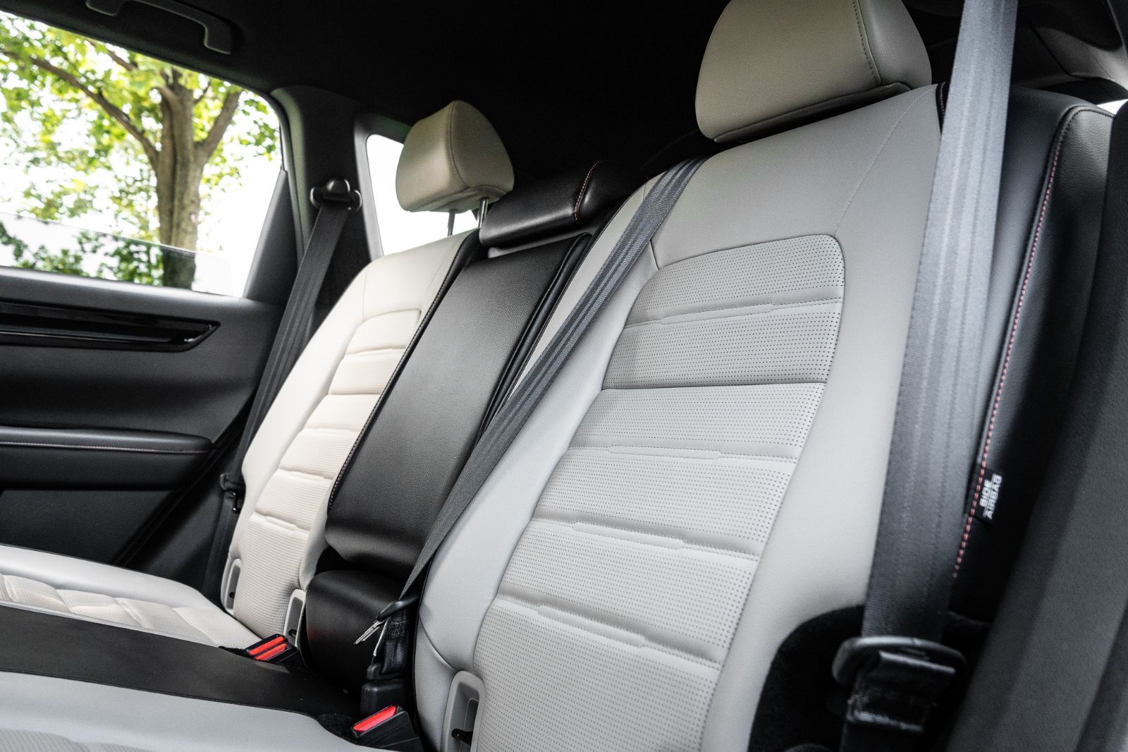 2025 Honda CR-V Hybrid Sport Touring-29