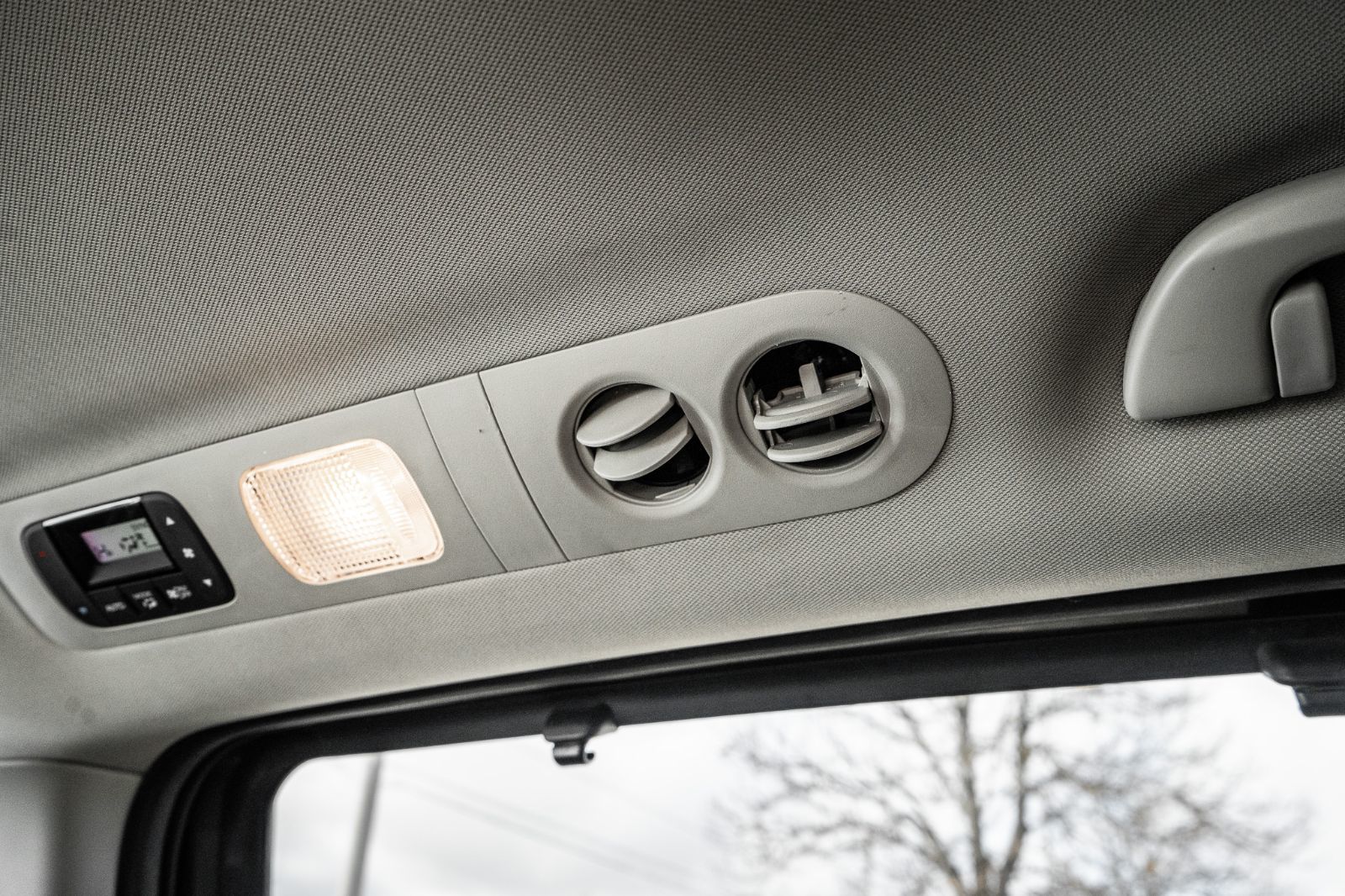 2017 Honda Odyssey Touring-38