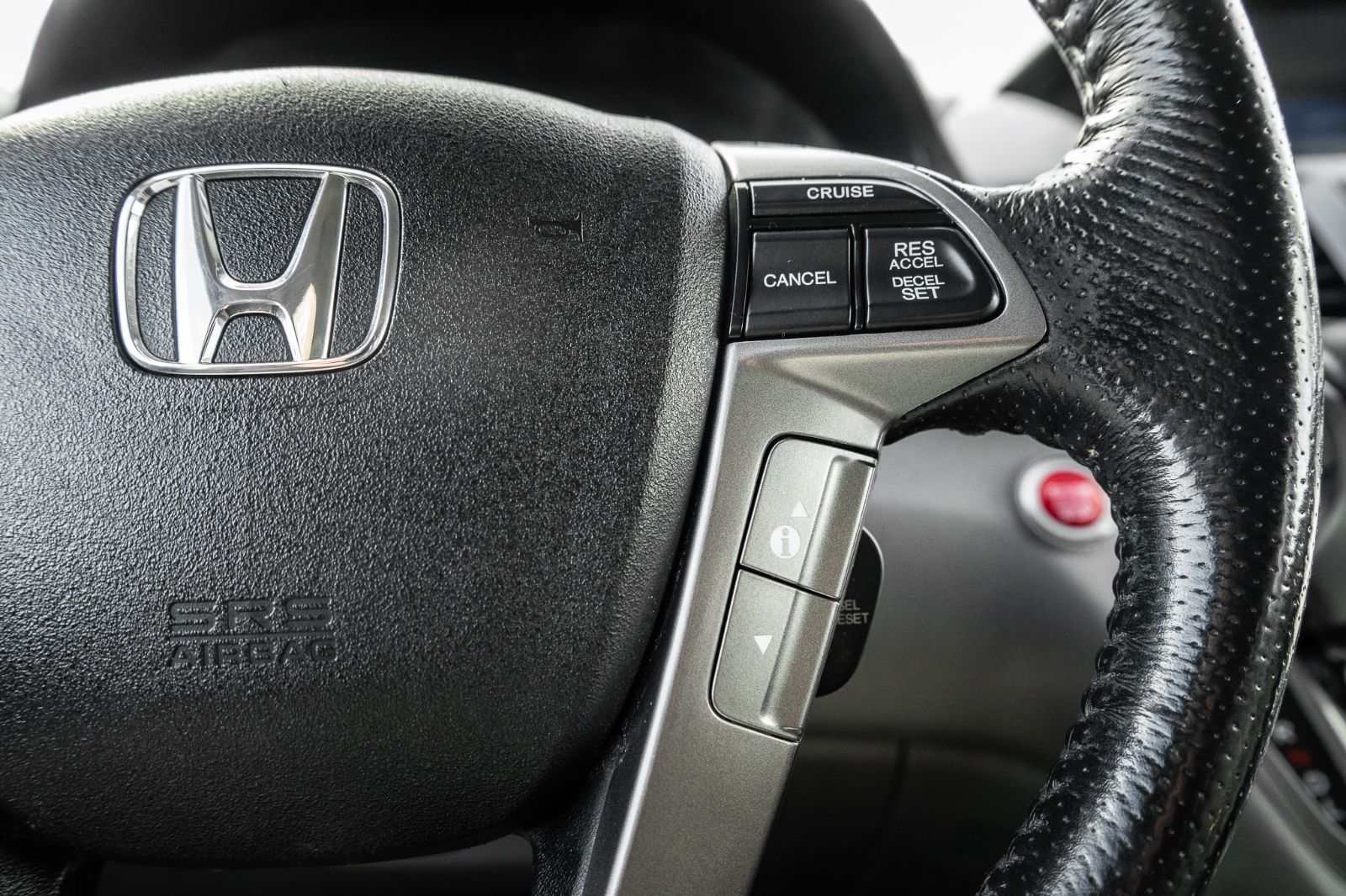 2017 Honda Odyssey Touring-12