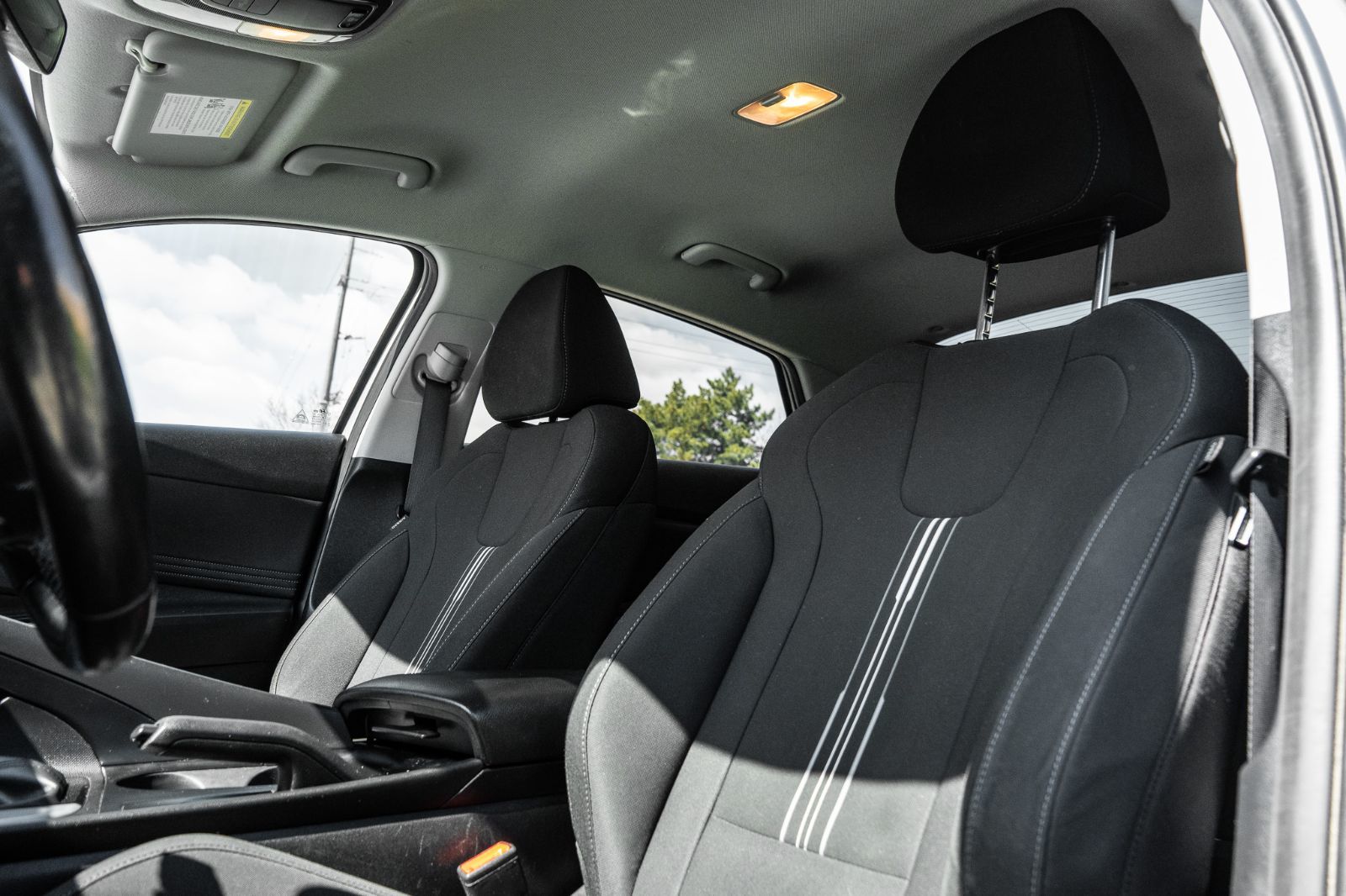 2021 Hyundai Elantra Preferred-24