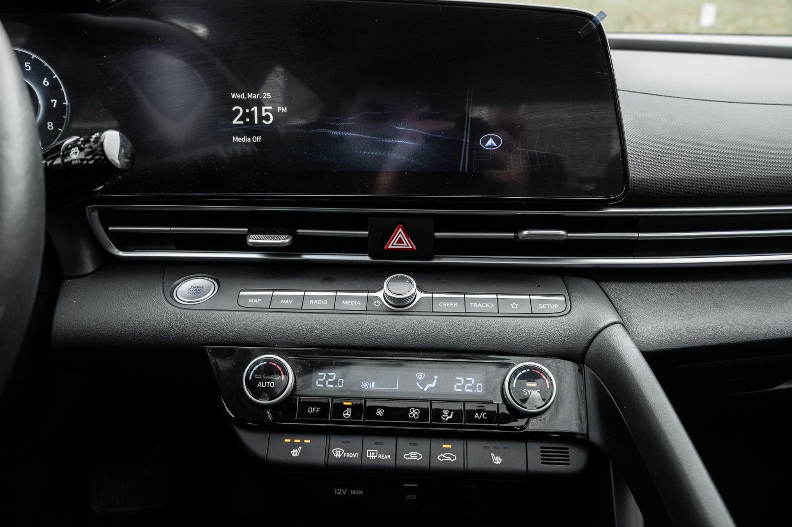 2025 Hyundai Elantra Preferred TECH-14