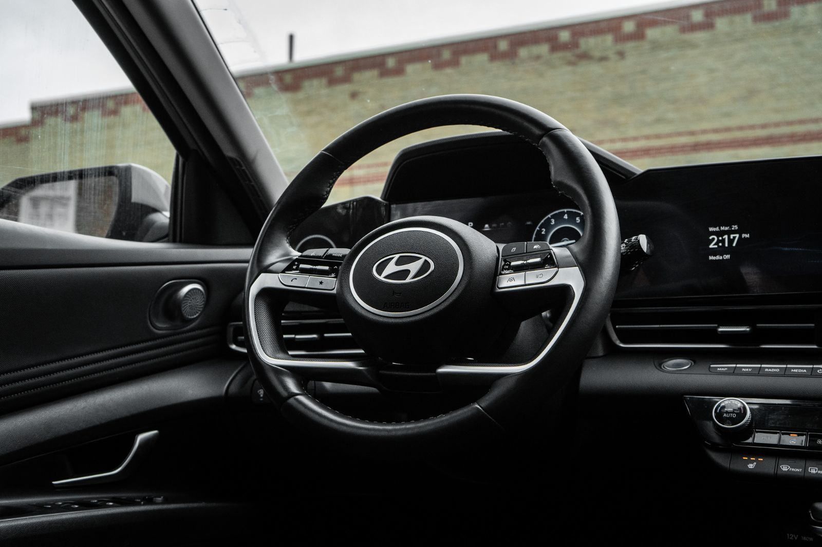 2025 Hyundai Elantra Preferred TECH-10