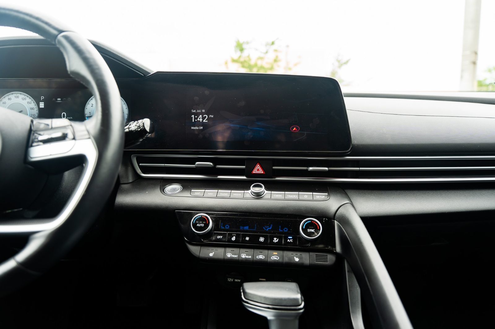 2025 Hyundai Elantra Preferred Tech-16