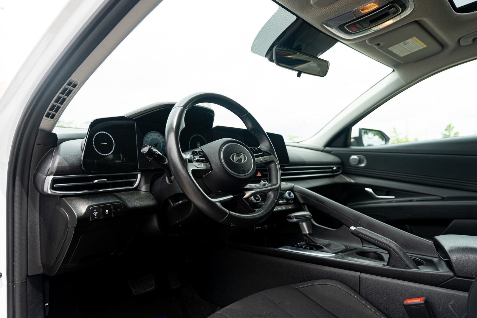 2025 Hyundai Elantra Preferred Tech-5