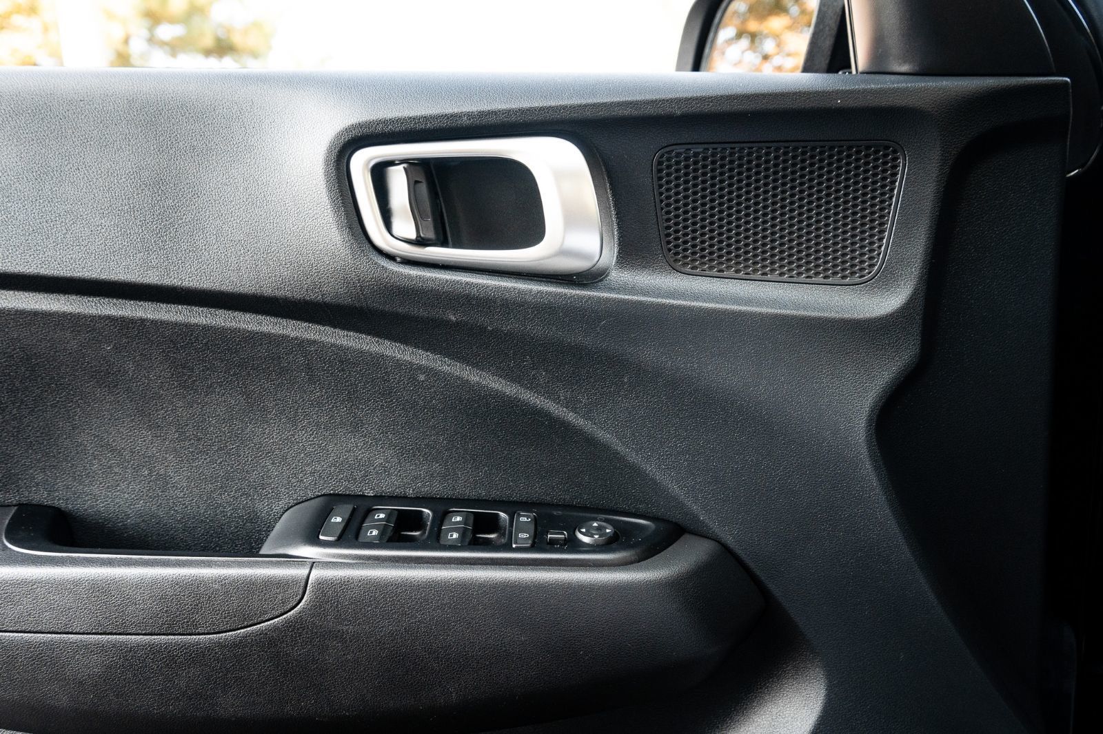 2023 Hyundai Venue Preferred-13