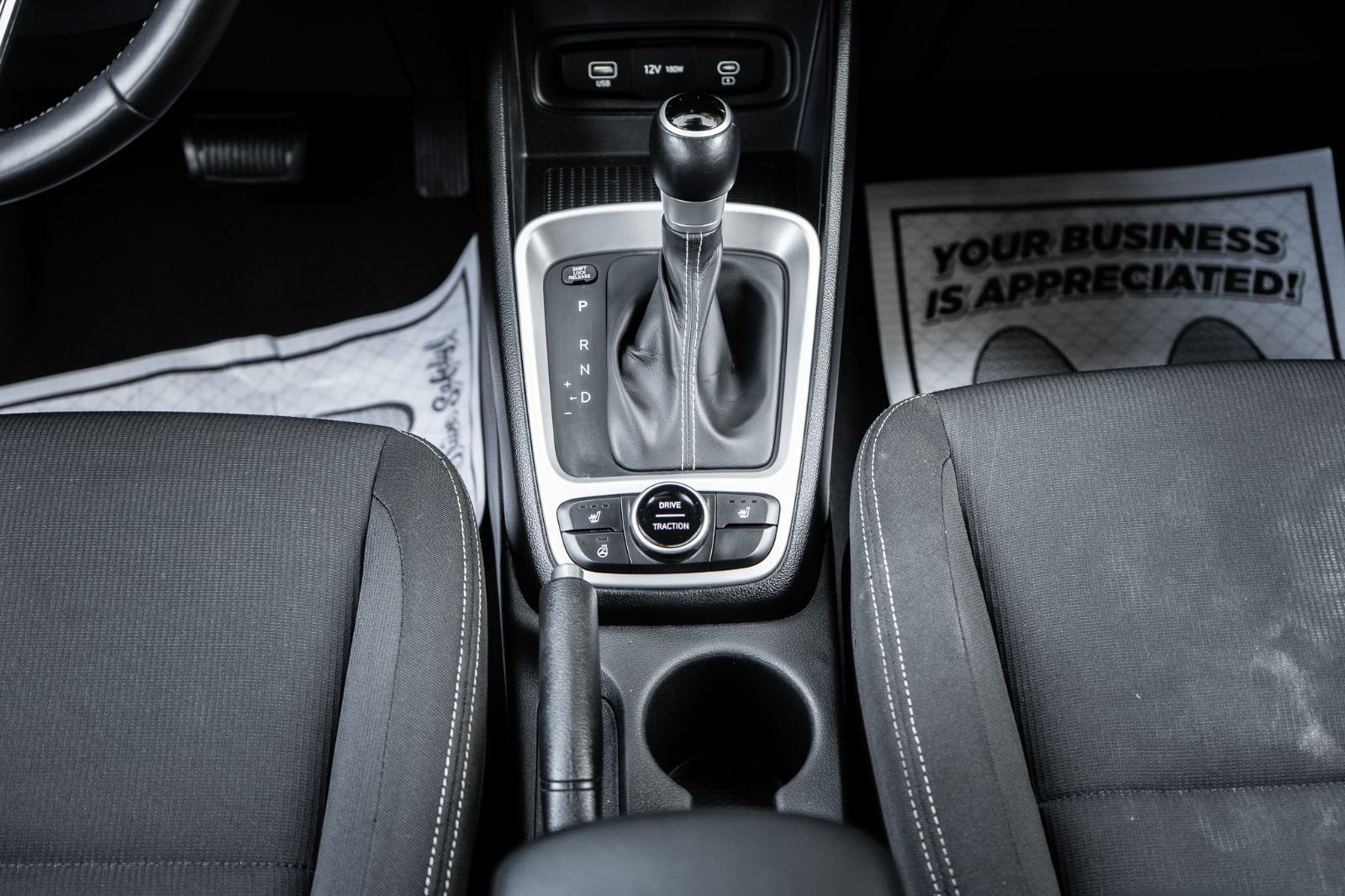 2023 Hyundai Venue Preferred-7