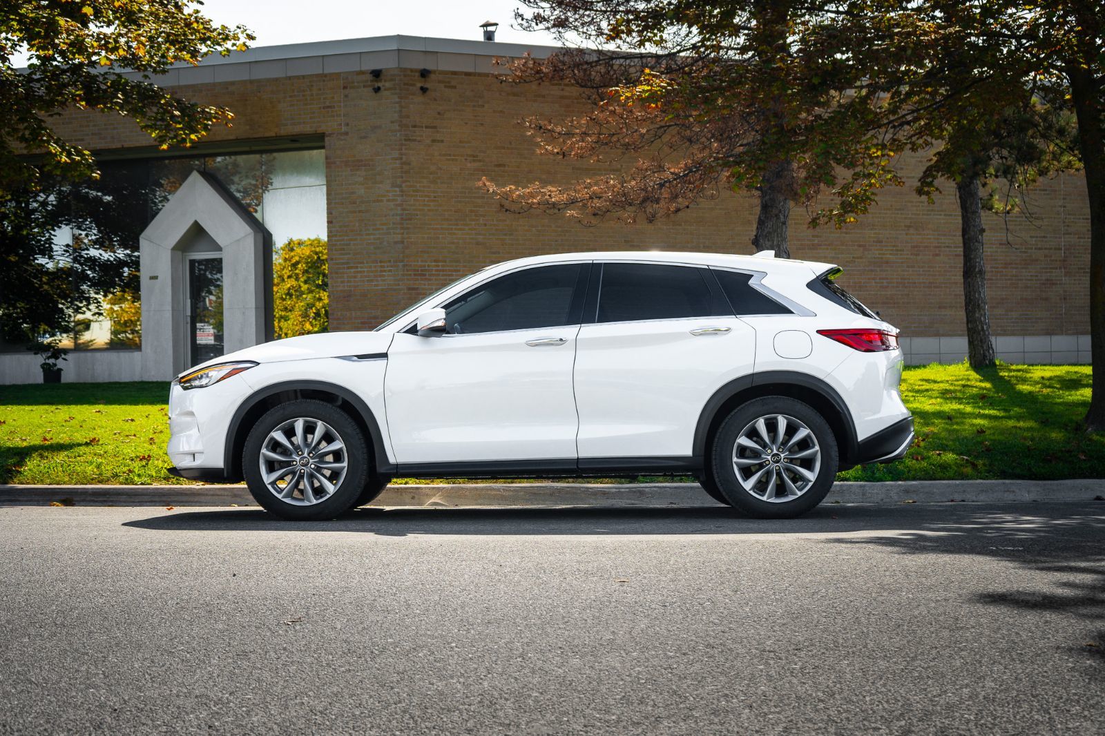 2021 Infiniti QX50 PURE-4