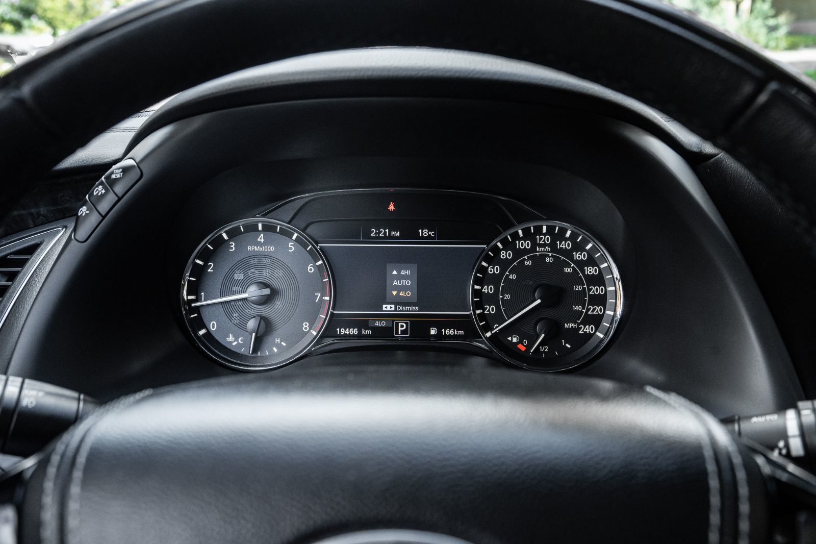 2024 Infiniti QX80 Luxe 7- Passenger-13
