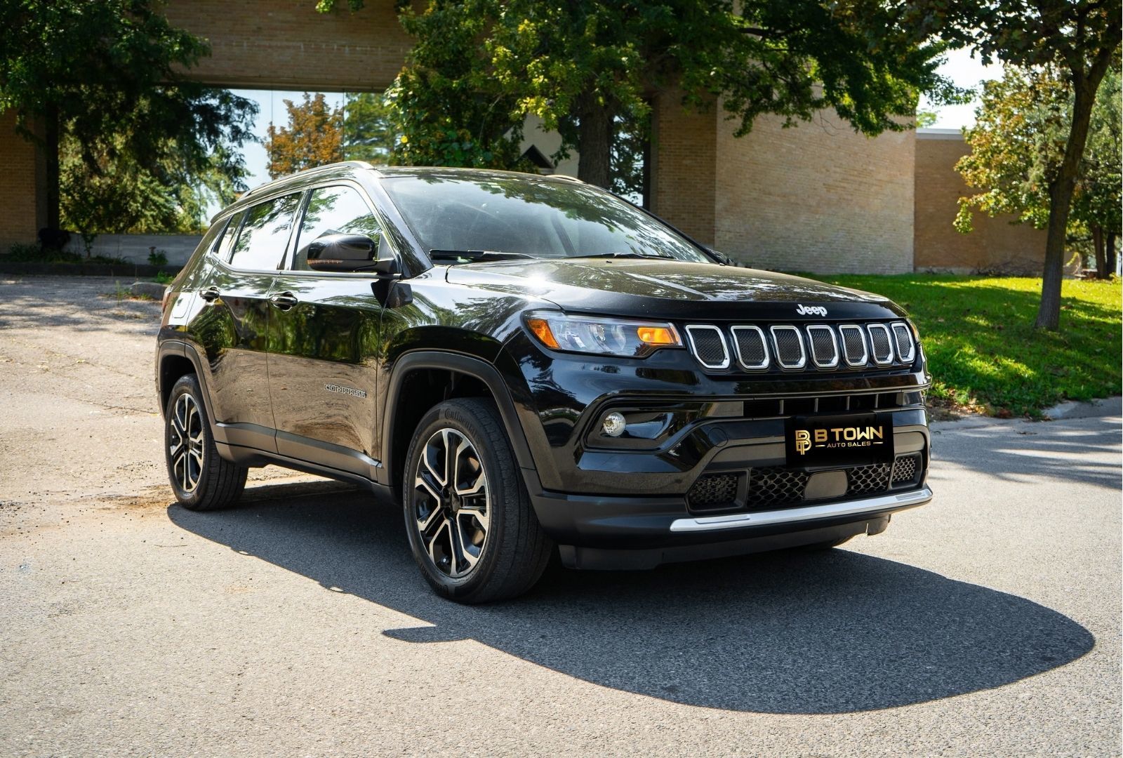2022 Jeep Compass Limited-2