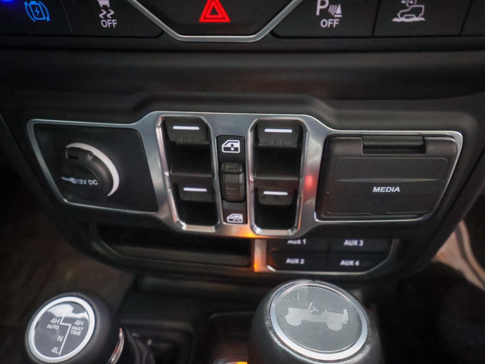 2022 Jeep Wrangler 4xe Unlimited Sahara-21