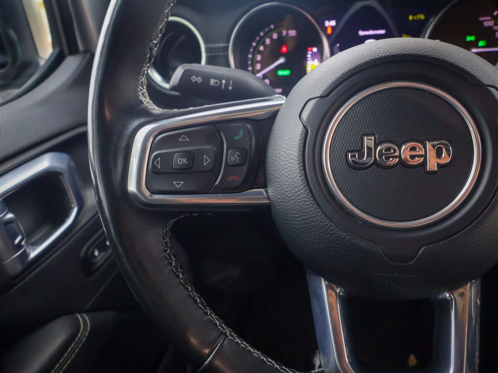 2022 Jeep Wrangler 4xe Unlimited Sahara-23