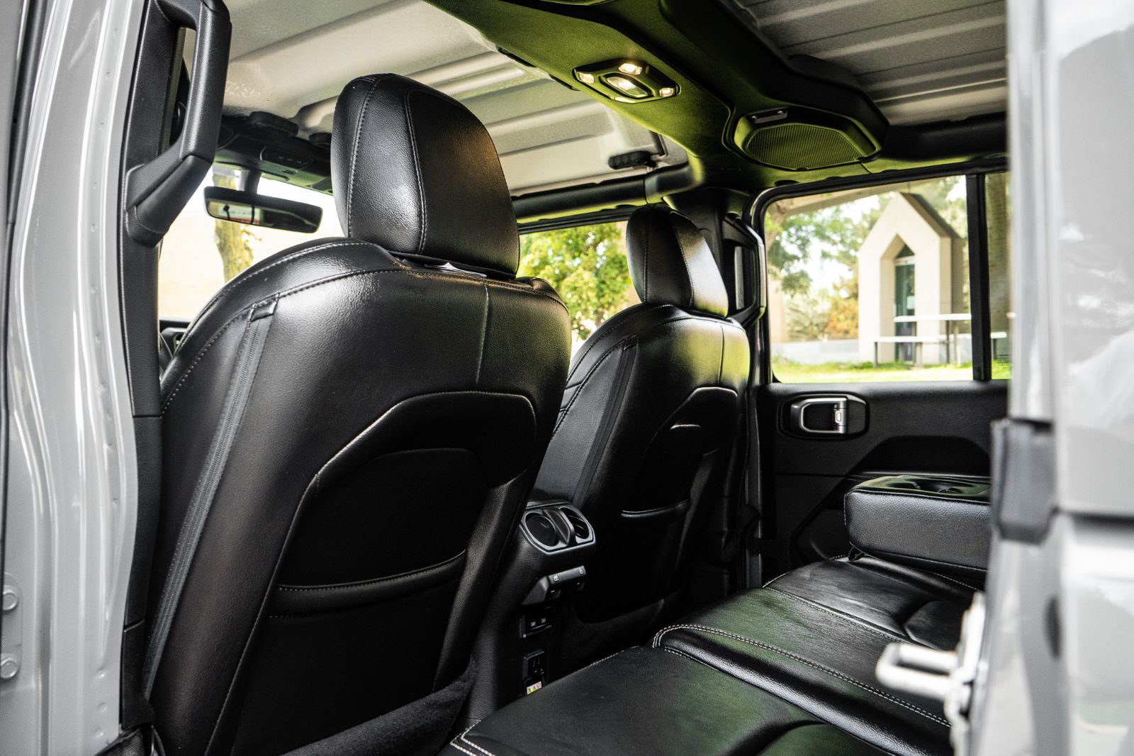 2023 Jeep Wrangler 4xe Sahara-25