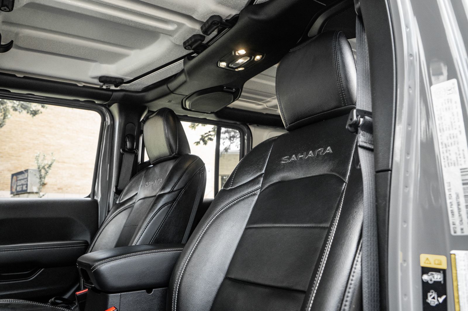 2023 Jeep Wrangler 4xe Sahara-24