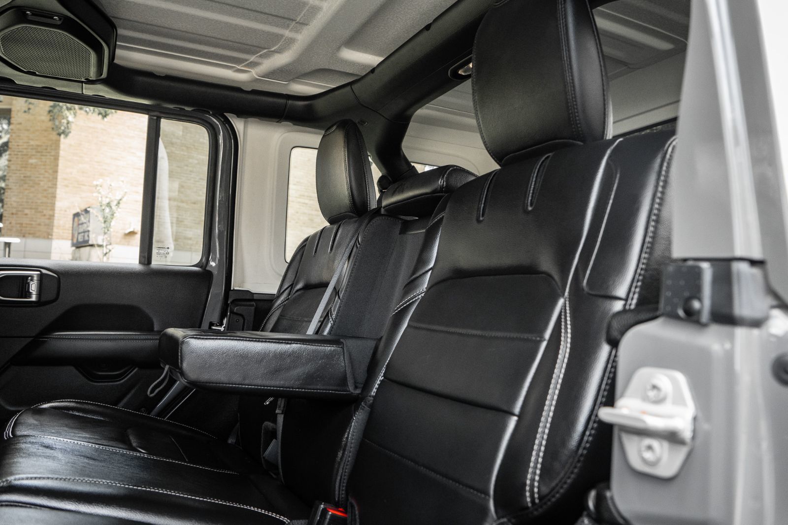 2023 Jeep Wrangler 4xe Sahara-26