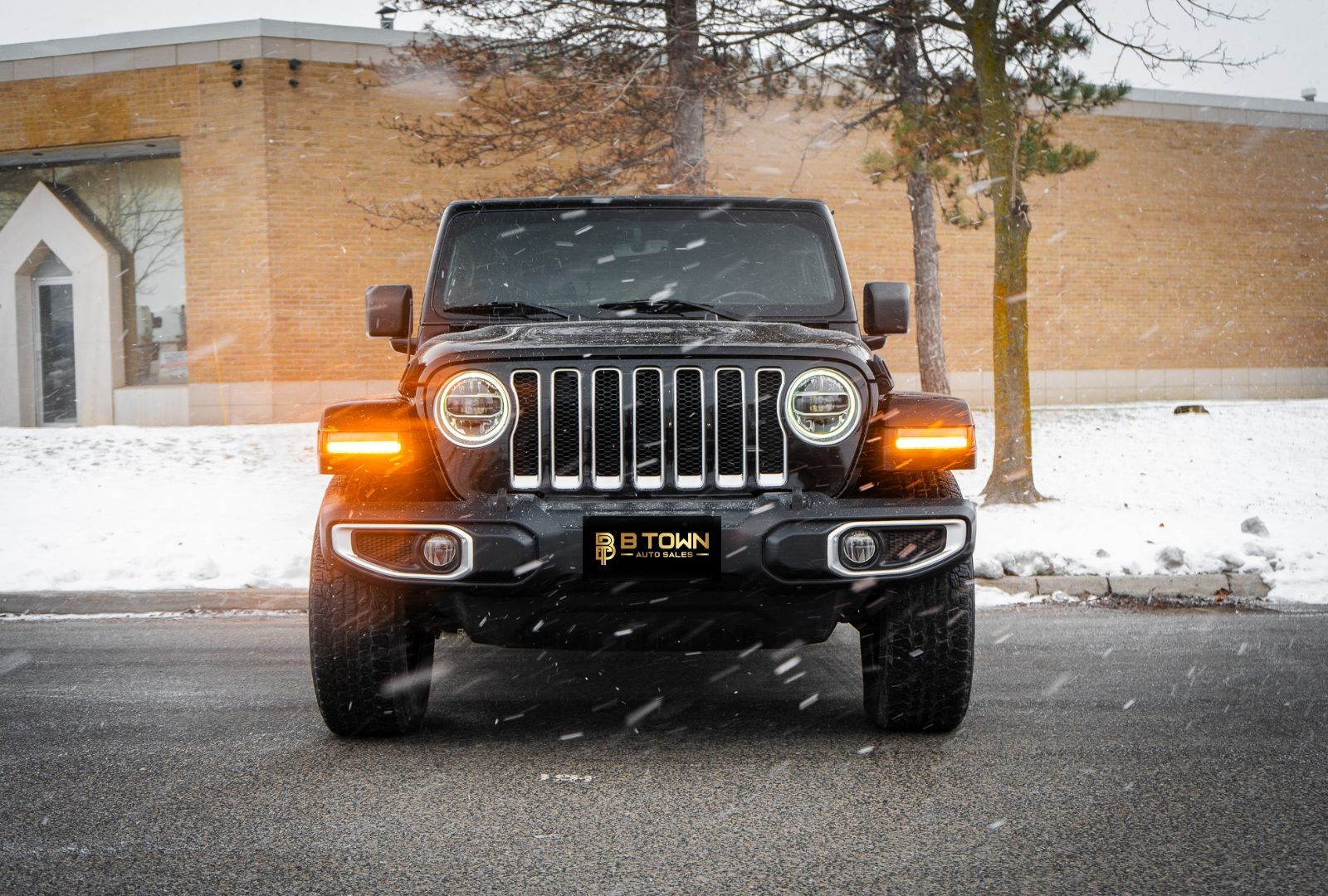 2020 Jeep Wrangler Unlimited Sahara-1