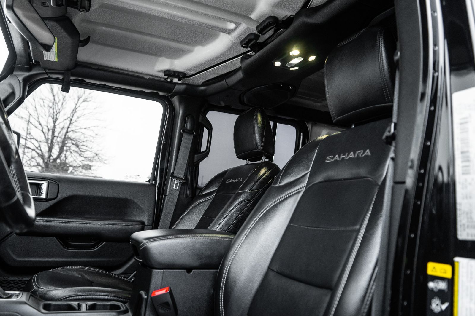 2020 Jeep Wrangler Unlimited Sahara-23