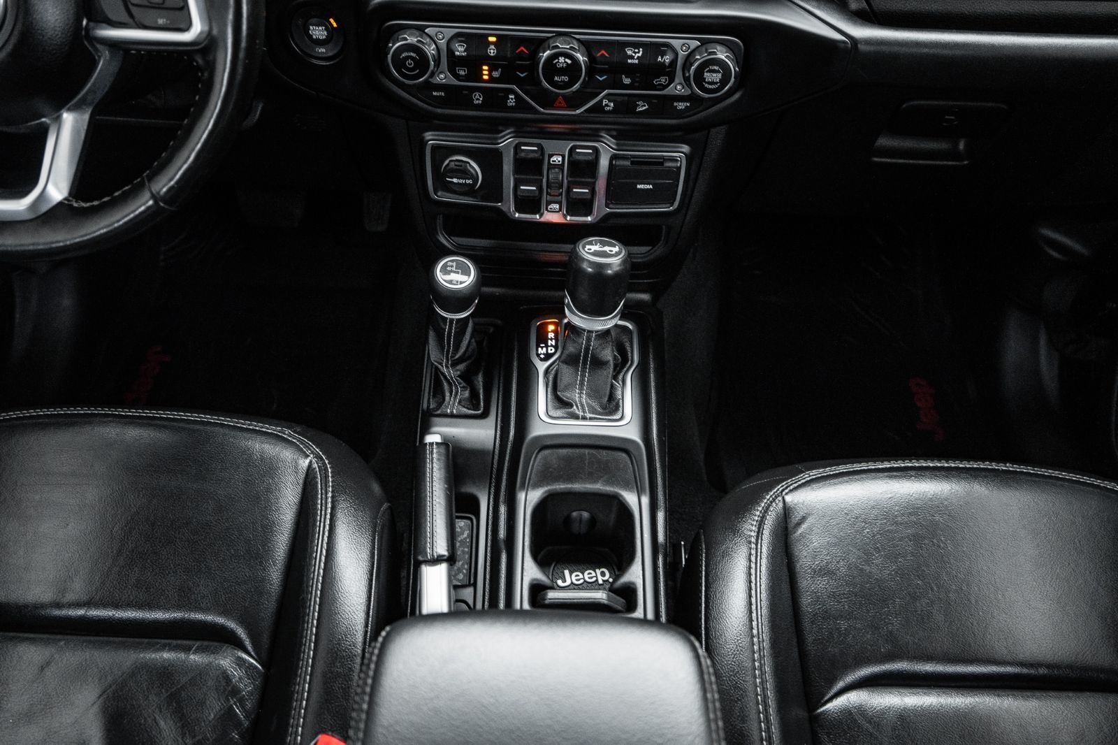 2020 Jeep Wrangler Unlimited Sahara-9