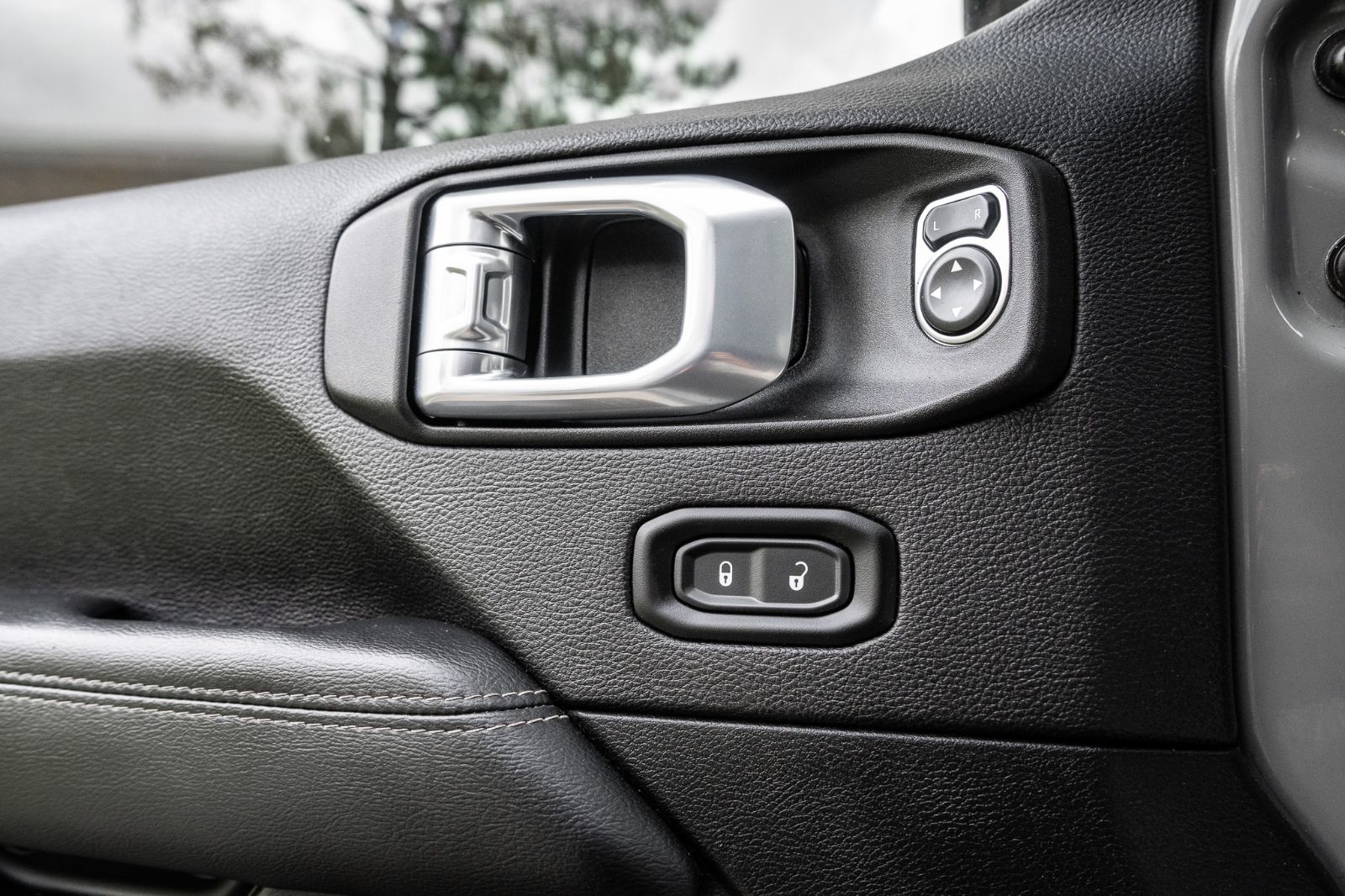 2021 Jeep Wrangler Unlimited Sahara-19