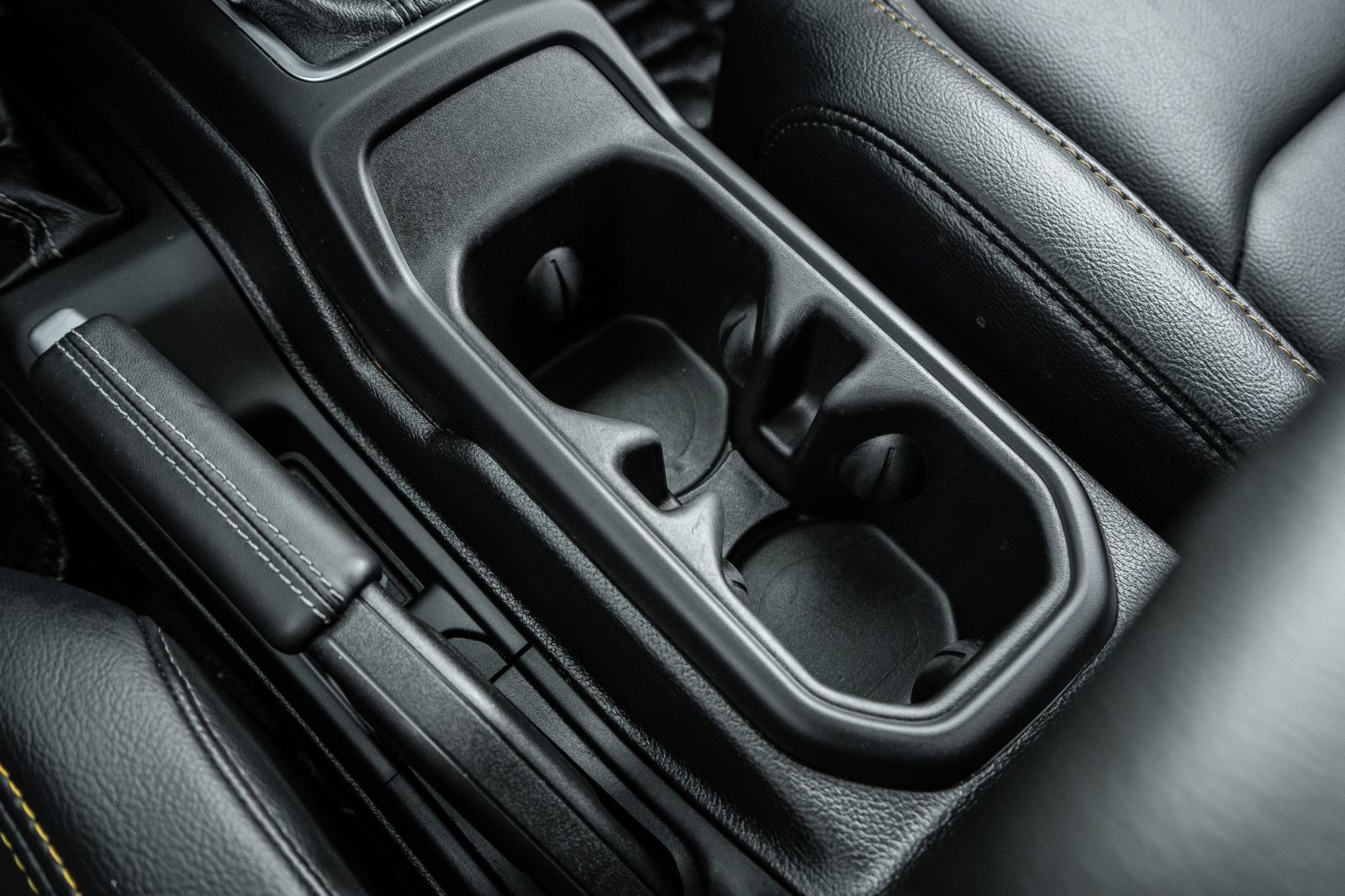 2024 Jeep Wrangler Sahara-21