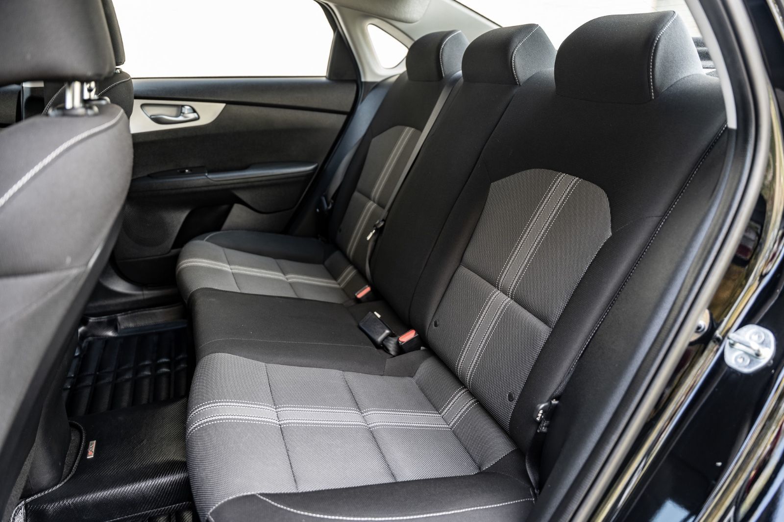 2023 Kia Forte LX-24