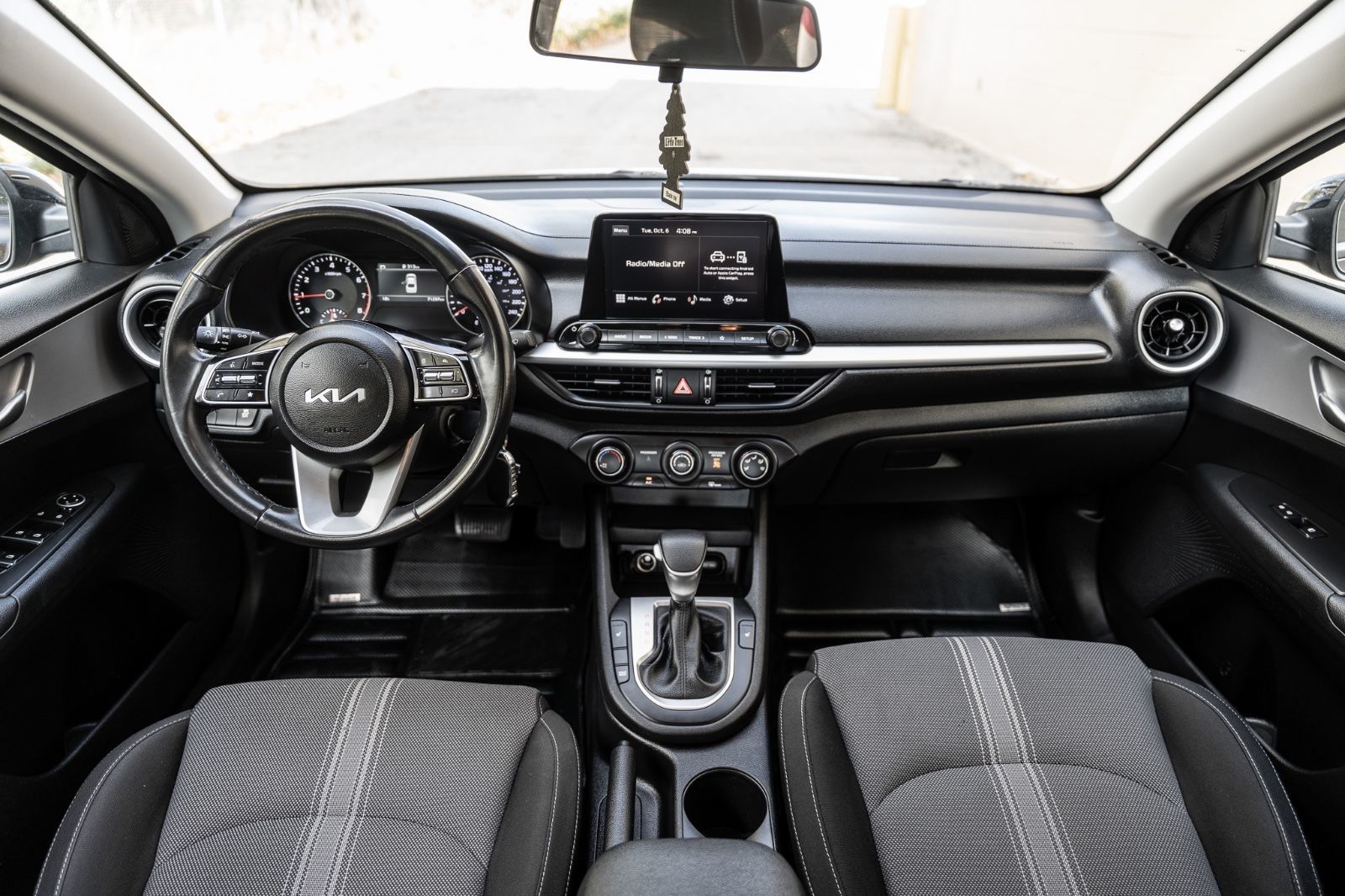 2023 Kia Forte LX-21