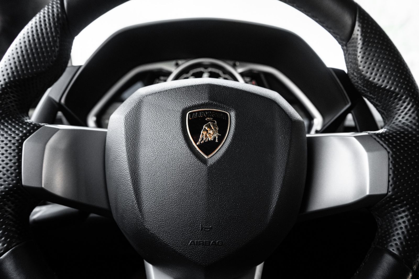 2017 Lamborghini Aventador Mansory-6