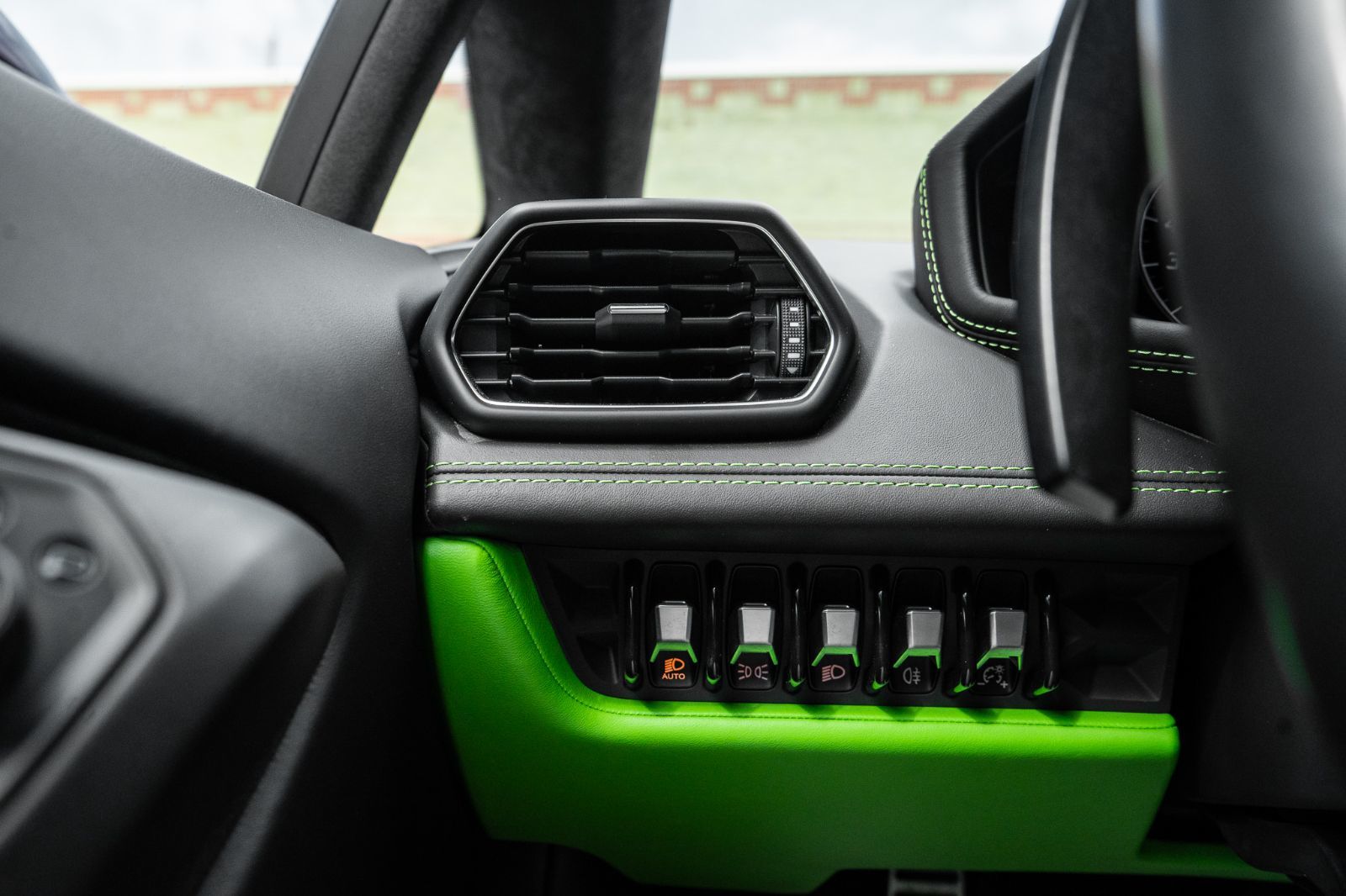 2016 Lamborghini Huracàn LP 610-4-25